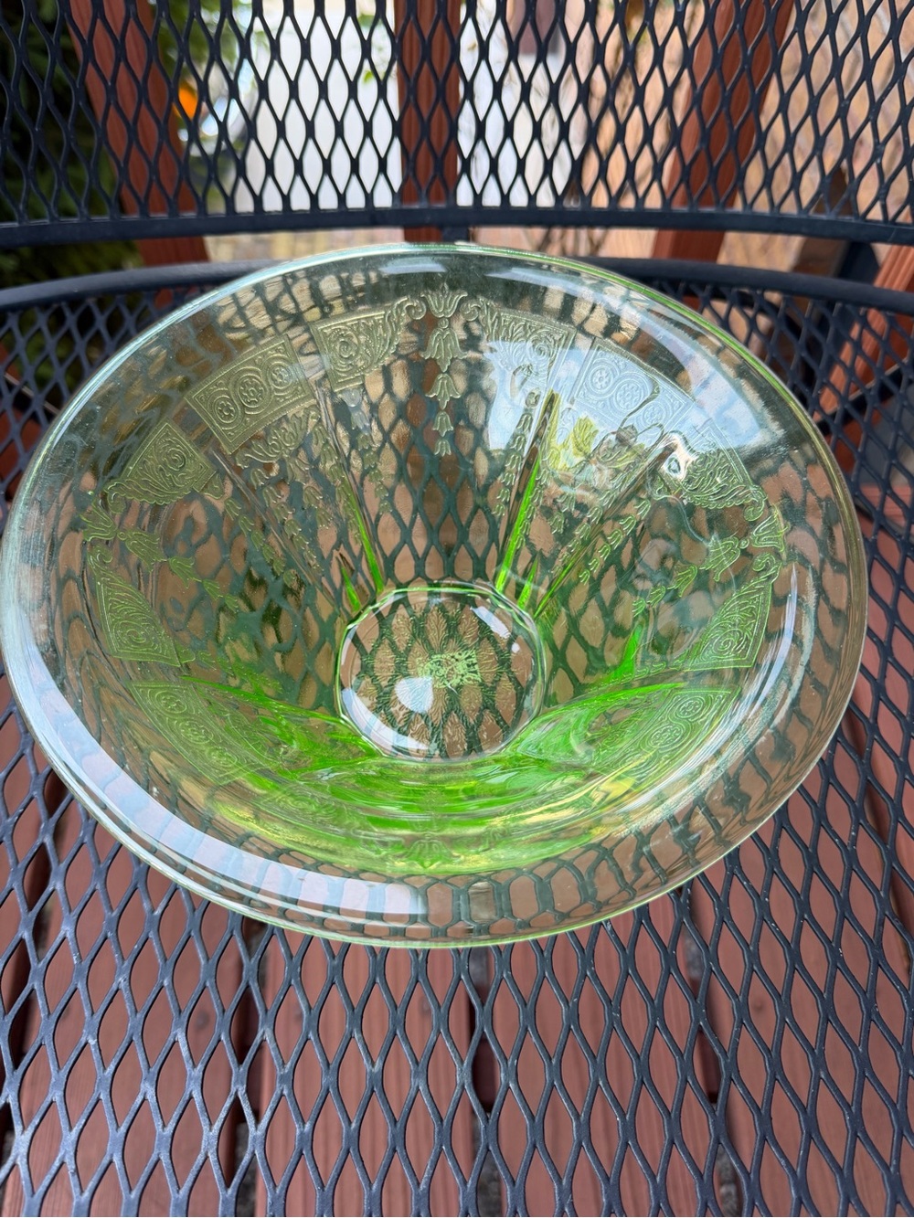 Green Depression Glass Hat-Shaped Bowl 9-1/2" Anchor Hocking Princess Glows